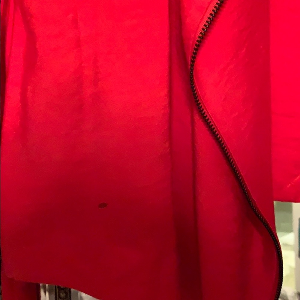 Blazer - Picture 2 of 3